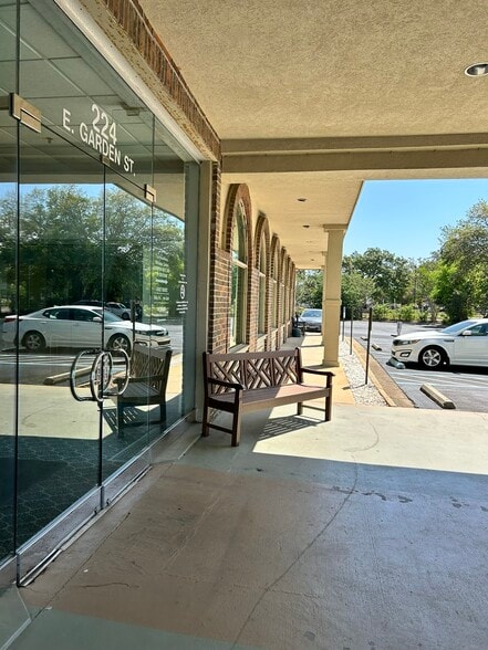 More Photos Of 224 E Garden St, Pensacola Apartments For Sale