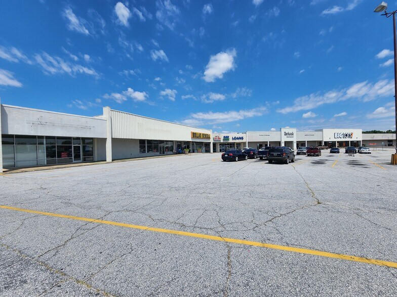 More Photos Of 1301-1349 W Floyd Baker Blvd, Gaffney Unknown For Lease