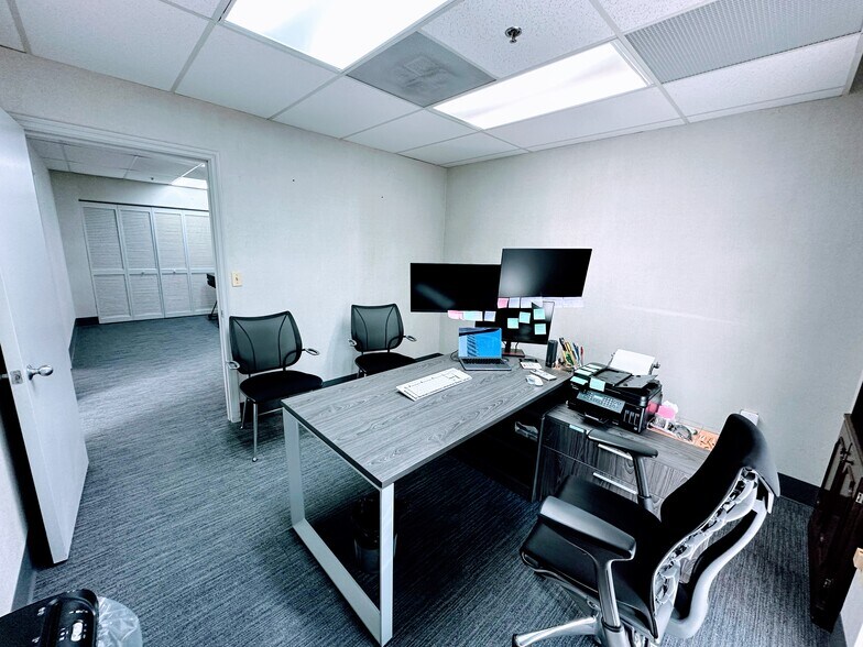 More Photos Of 1110 Brickell Ave, Miami Office Residential For Sale