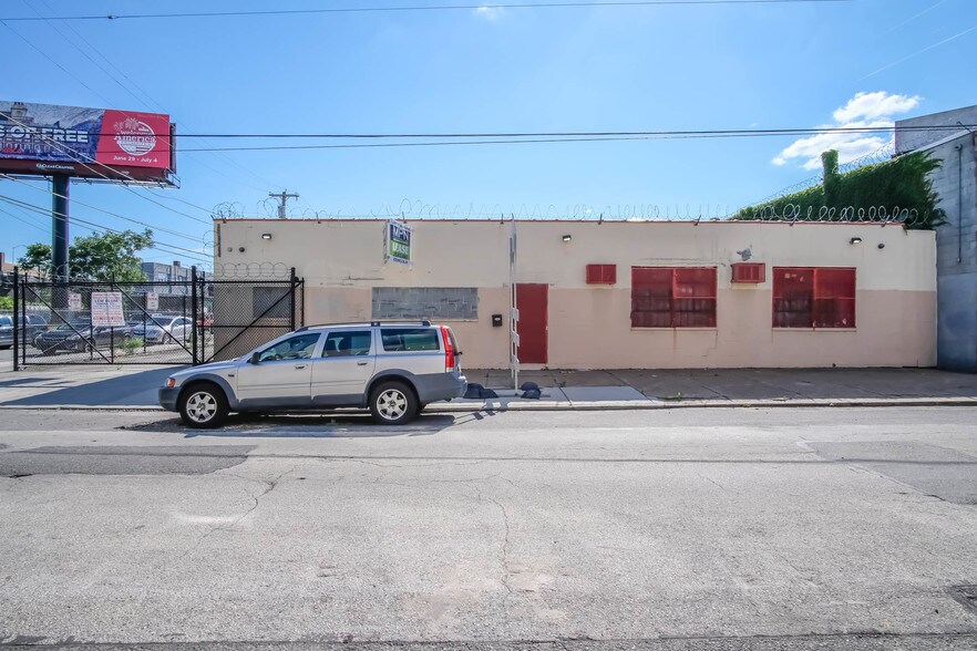 More Photos Of 1100-1104 E Berks St, Philadelphia Flex For Lease