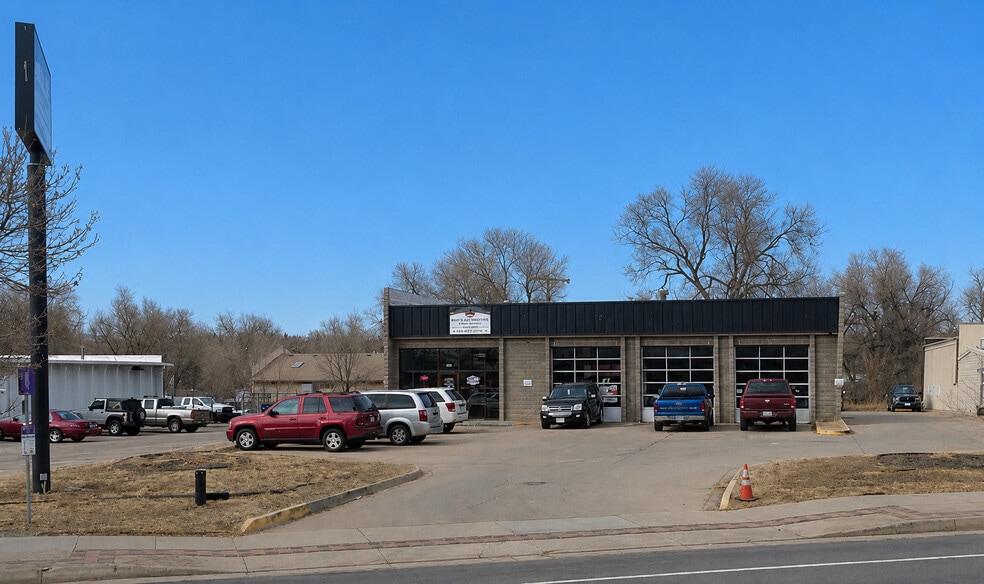 More Photos Of 2446 E Platte Ave, Colorado Springs Auto Repair For Sale