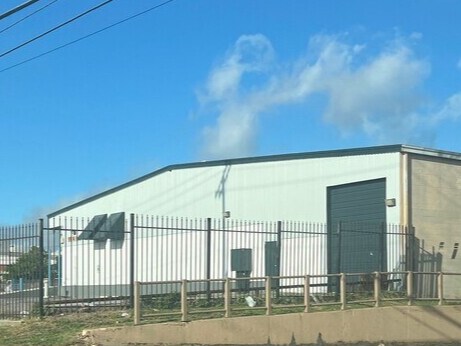 More Photos Of 911 N Frio St, San Antonio Manufacturing For Lease