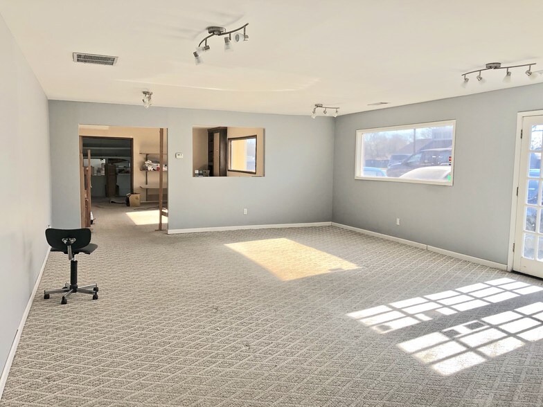 More Photos Of 3926 Lawrenceville Hwy, Tucker Freestanding For Sale