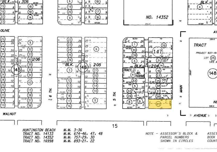 More Photos Of 201 Main St, Huntington Beach Storefront For Lease