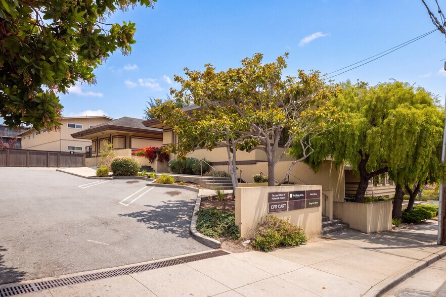 More Photos Of 400 Camino Aguajito, Monterey Office For Sale