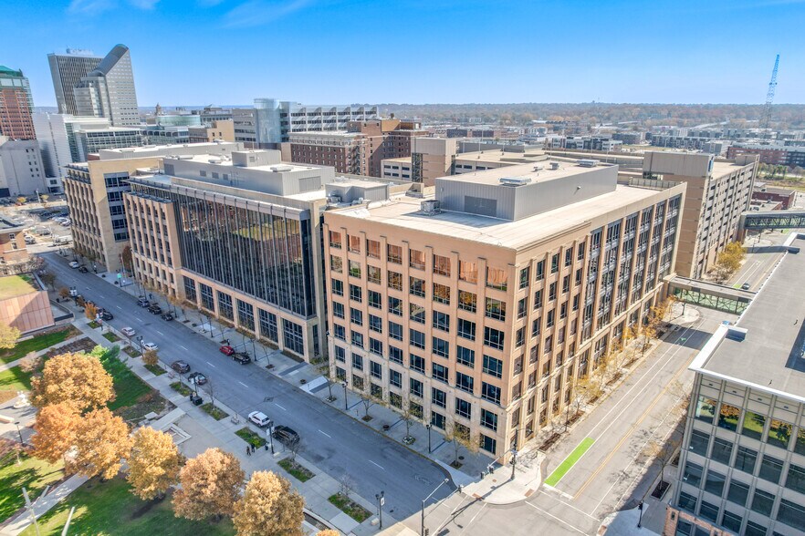 More Photos Of 1150 Locust St, Des Moines Office For Lease