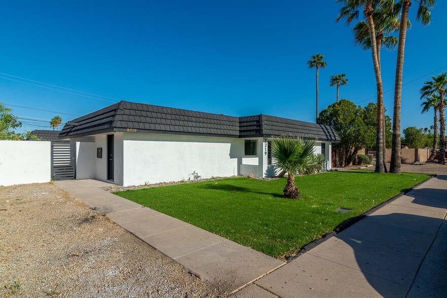 More Photos Of 3219-3225 N 66th St, Scottsdale Apartments For Sale