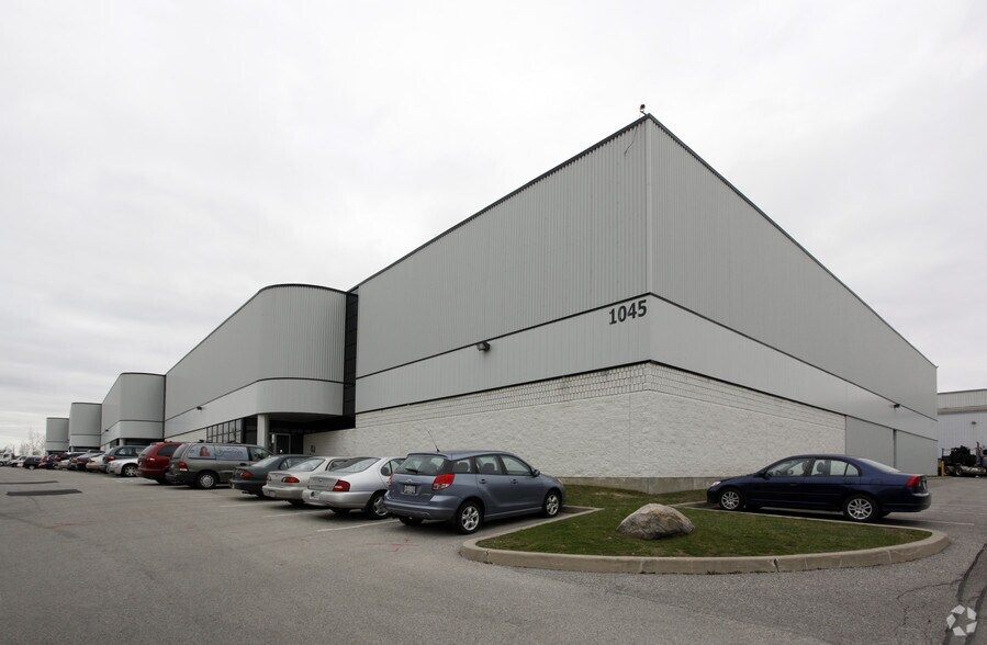Primary Photo Of 1045 Middlegate Rd, Mississauga Flex For Lease