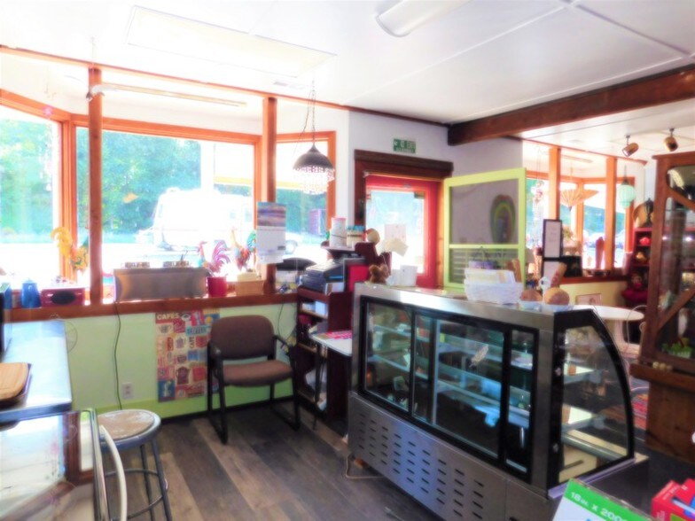 More Photos Of 10780 Highway 126, Mapleton General Retail For Sale