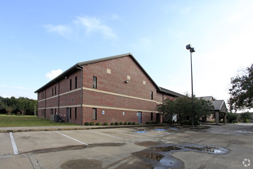 Primary Photo Of 2100 Eldridge, Houston Religious Facility For Lease