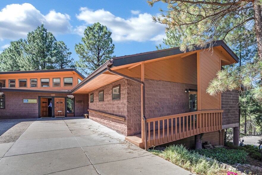 More Photos Of 1300 N Rim Dr, Flagstaff Medical For Lease