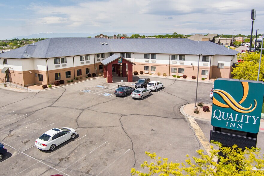 More Photos Of 670 Eagleridge Blvd, Pueblo Hotel For Sale