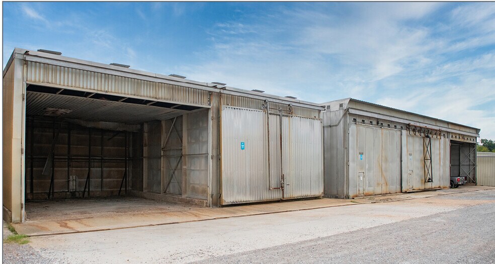 More Photos Of 2200 Cole Rd, Horn Lake Distribution For Sale