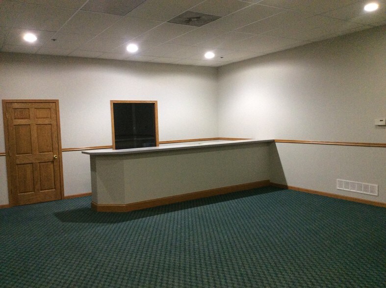 More Photos Of 205 Washington St, Burlington Office For Lease