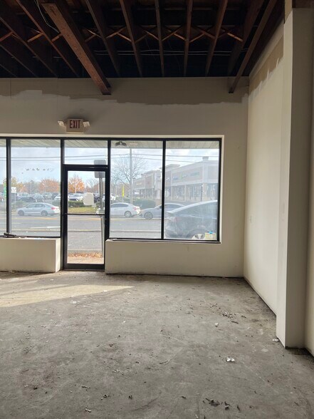 More Photos Of 532 Cliffwood Ave, Cliffwood Unknown For Lease