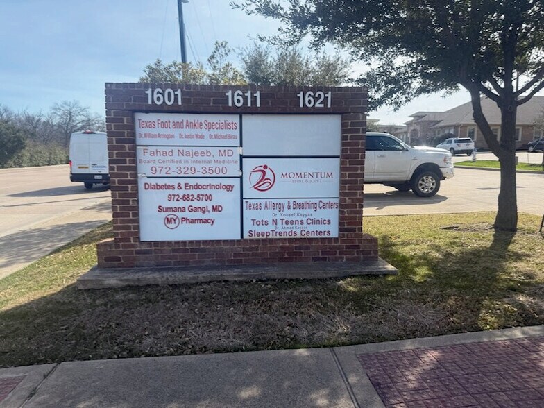 More Photos Of 1611 N Belt Line Rd, Mesquite Medical For Lease