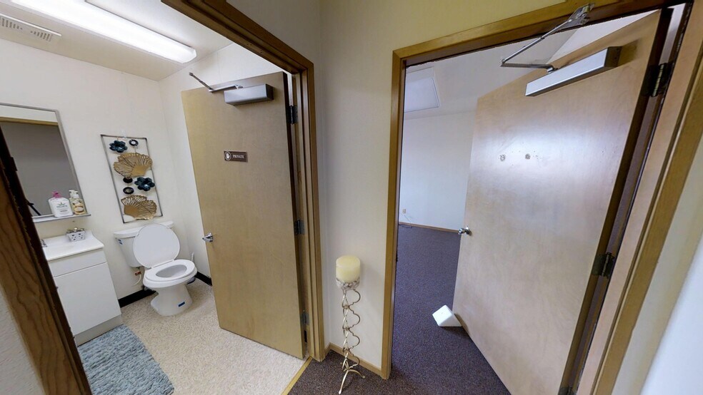 More Photos Of 270-276 N 5th St, Coalinga Storefront For Sale