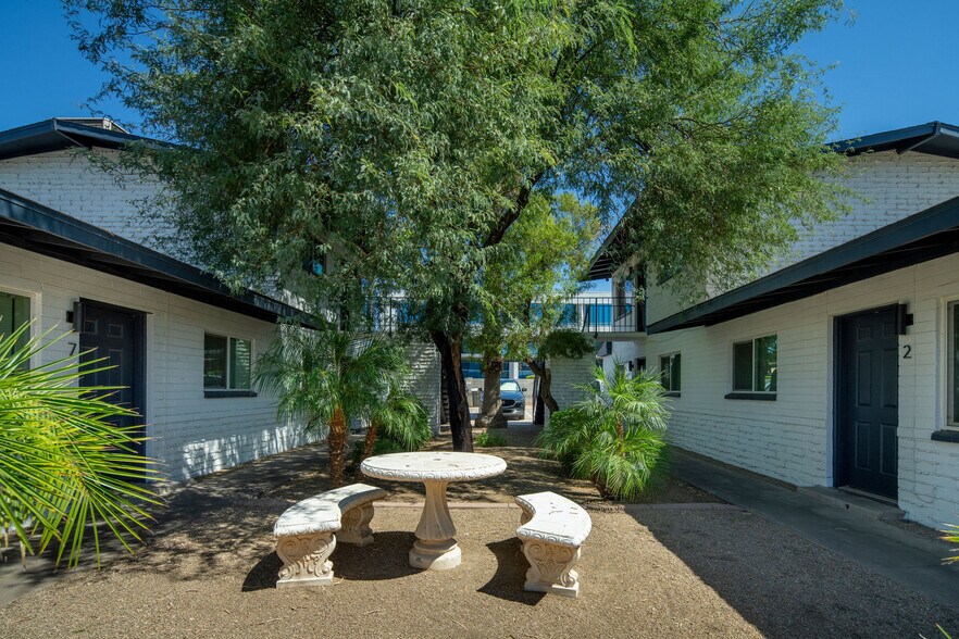 More Photos Of 1934 E Fairmount Ave, Phoenix Apartments For Sale