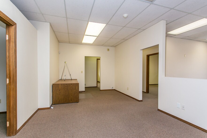 More Photos Of 100 N Fruitland St, Kennewick Office For Lease