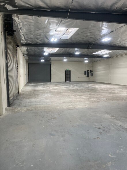More Photos Of 9654 Alpaca St, South El Monte Warehouse For Lease