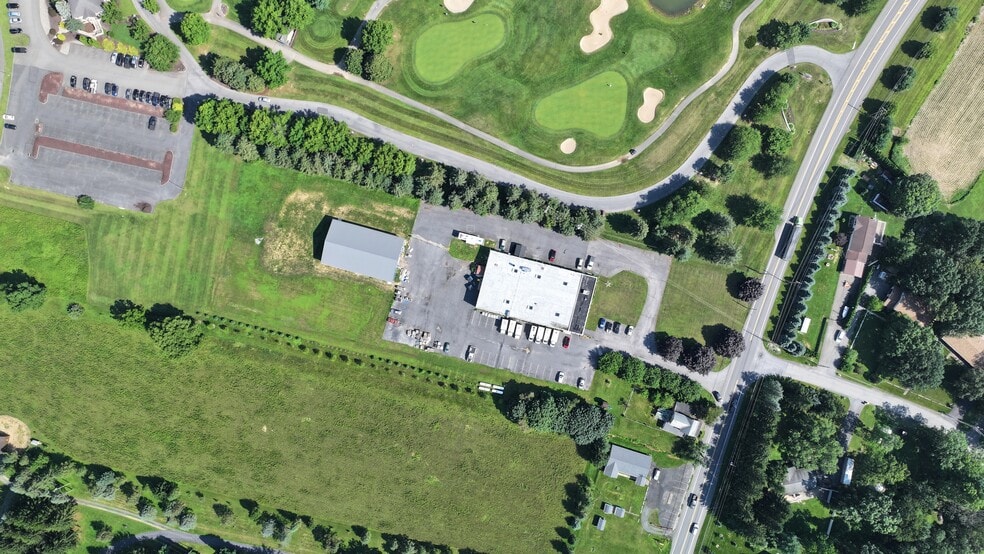 More Photos Of 231 Moorestown Dr, Bath Manufacturing For Sale