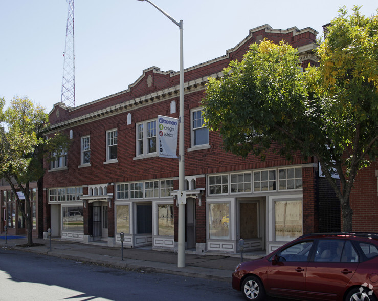 Primary Photo Of 5878-5884 Delmar Blvd, Saint Louis Storefront Retail Residential For Sale