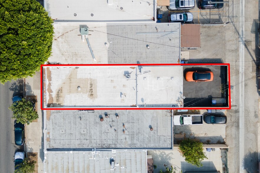 More Photos Of 1612 Magnolia Blvd, Burbank Storefront For Sale