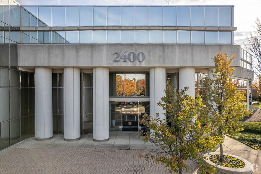 More Photos Of 2400 Corporate Exchange Dr, Columbus Office For Sale