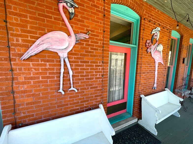 More Photos Of 84 Spring St, Eureka Springs Storefront Retail Residential For Sale
