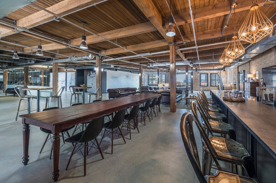 Primary Photo Of 363 W Erie St, Chicago Loft Creative Space For Lease