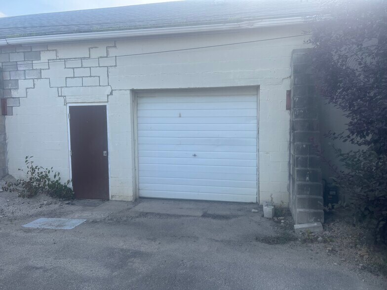 More Photos Of 1205 Spring St, Latrobe Warehouse For Sale