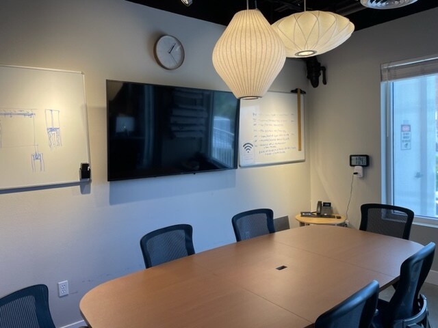 More Photos Of 1348-1358 Fruitville Rd, Sarasota Office Residential For Sale