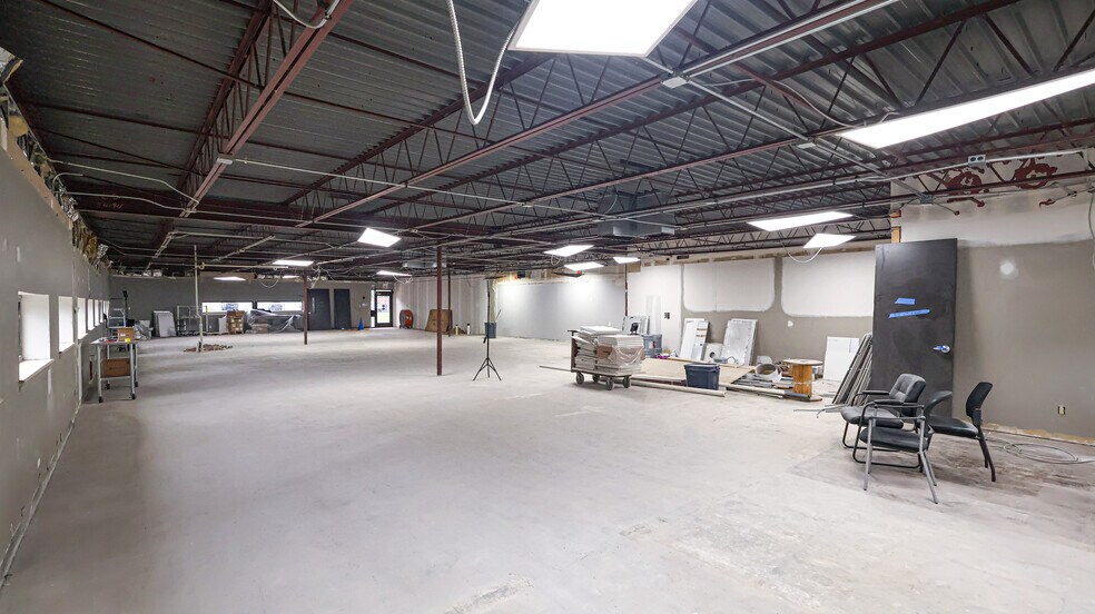 More Photos Of 5645 Murray Ave, Memphis Healthcare For Lease