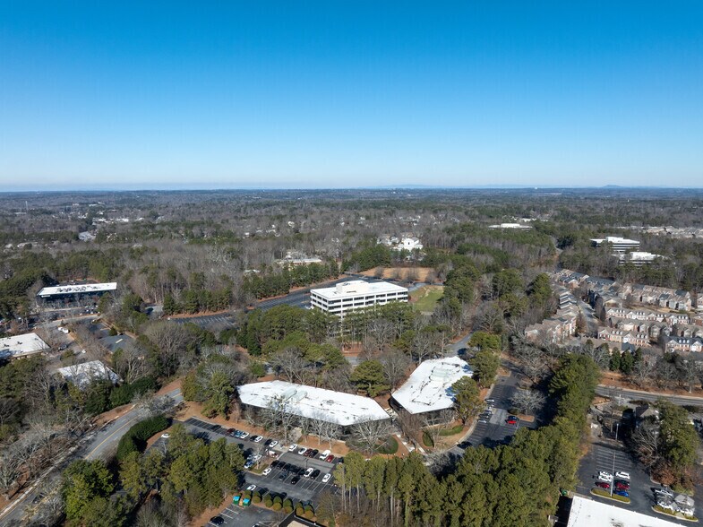 More Photos Of 6075 The Corners Pky, Peachtree Corners Office For Lease