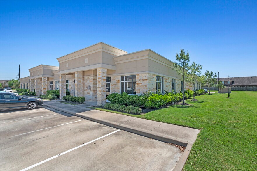 More Photos Of 1526 Katy Gap Rd, Katy Medical For Lease