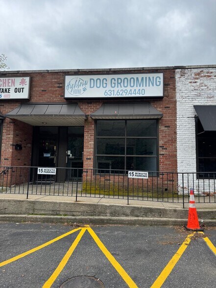 More Photos Of 111 Mill Dam Rd, Centerport Freestanding For Sale