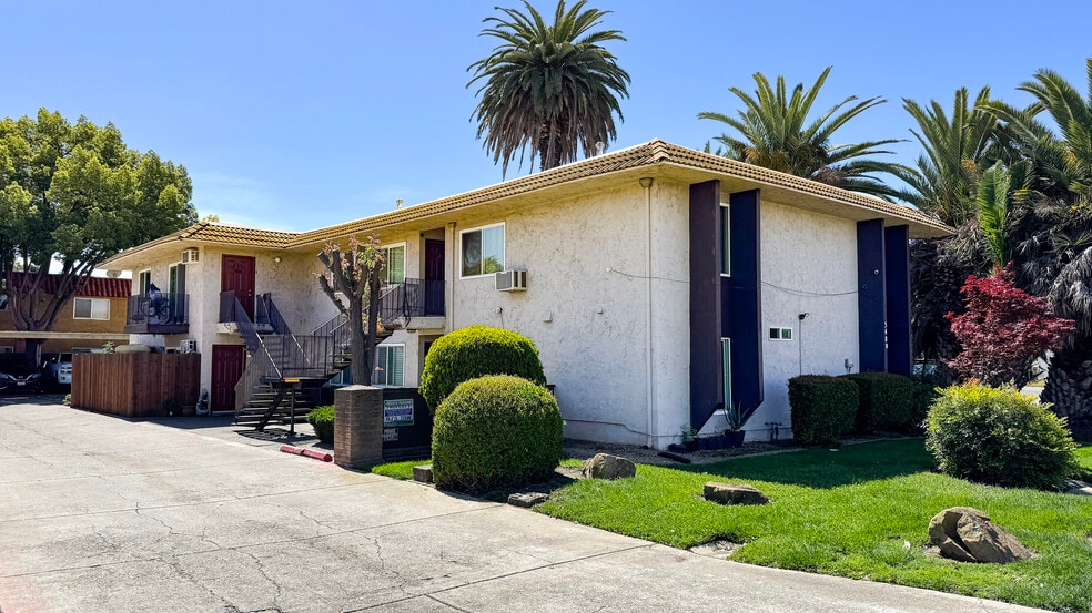 Primary Photo Of 3480 Willow Pass Rd, Concord Apartments For Sale