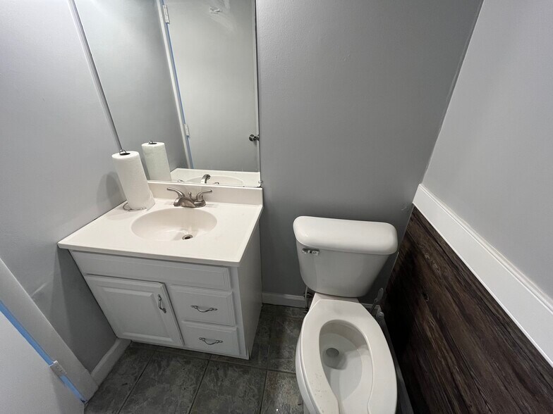 More Photos Of 603 J Clyde Morris Blvd, Newport News Medical For Lease