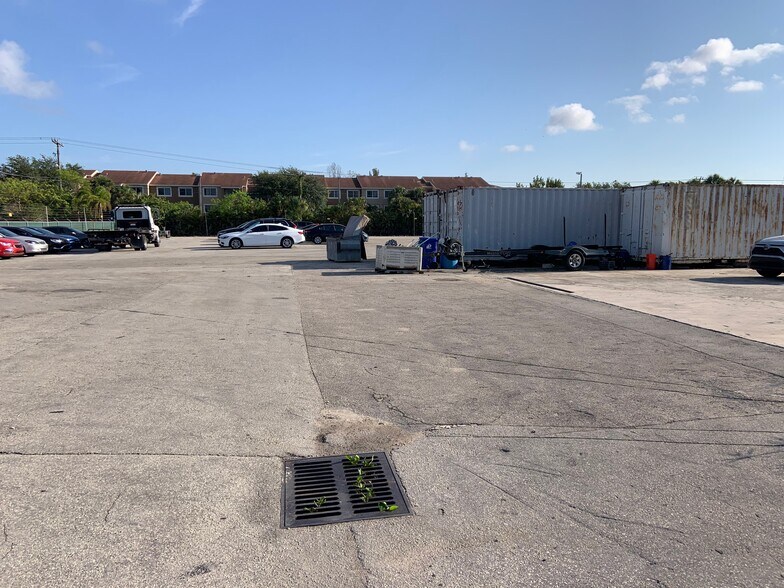 More Photos Of 4250 SW 59th Ave, Davie Warehouse For Lease