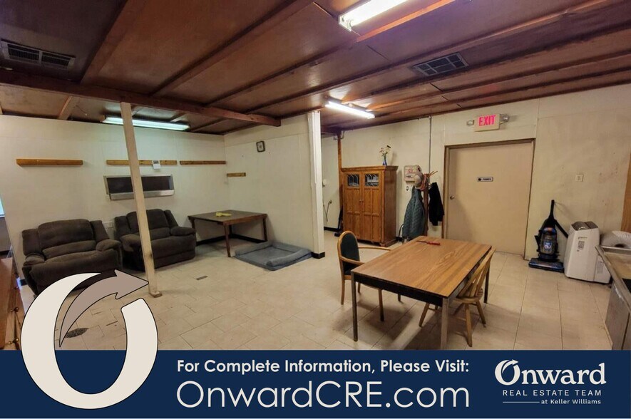 More Photos Of 24350 N I 35, West Restaurant For Sale