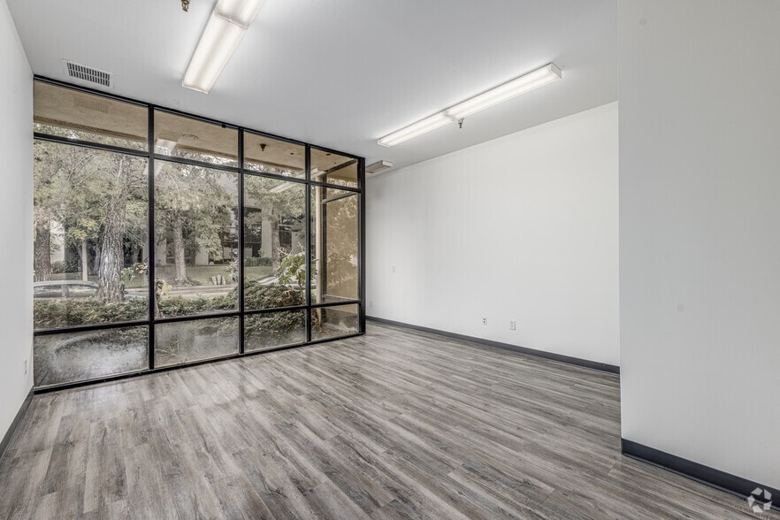 More Photos Of 4802 Littlejohn St, Baldwin Park Warehouse For Lease