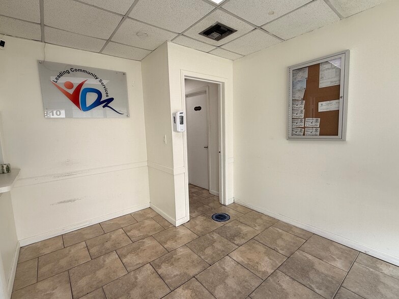 More Photos Of 801 Monterey St, Coral Gables Medical For Lease