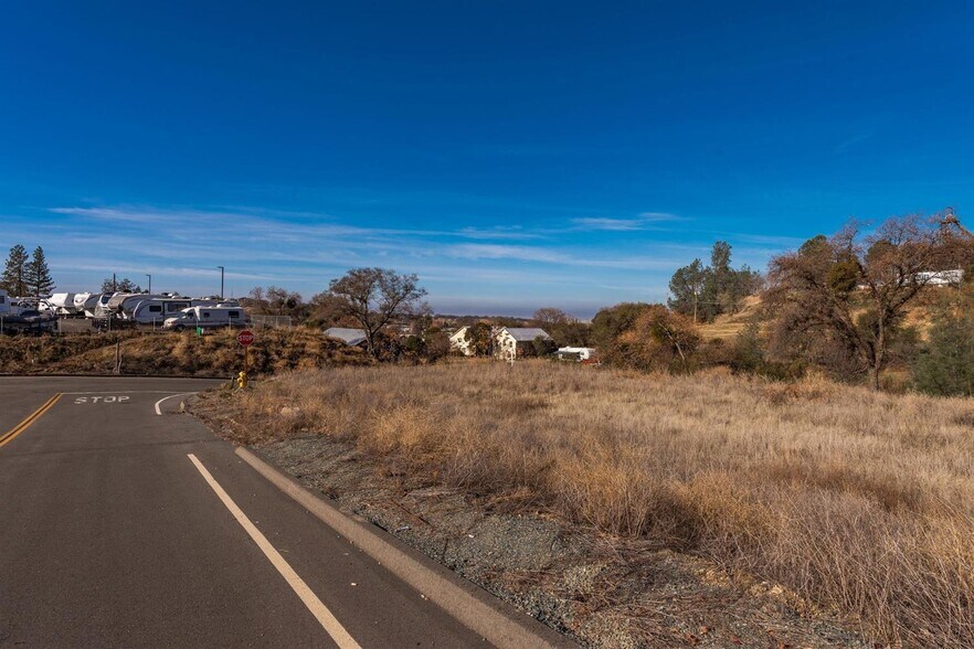 More Photos Of 130 Eureka St, Sutter Creek Land For Sale