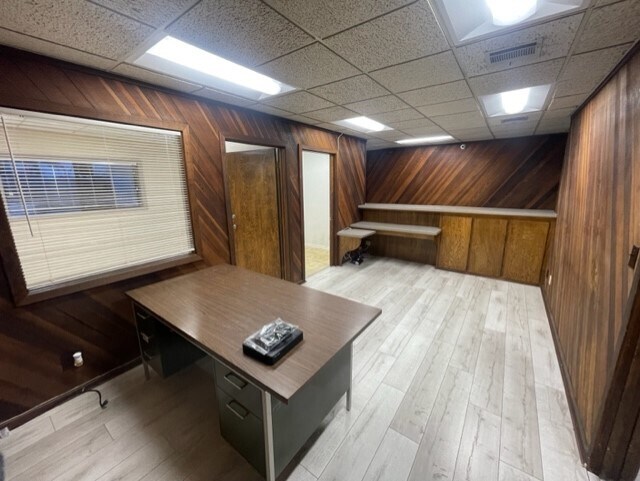 More Photos Of 10600 Victory Blvd, North Hollywood Office For Lease