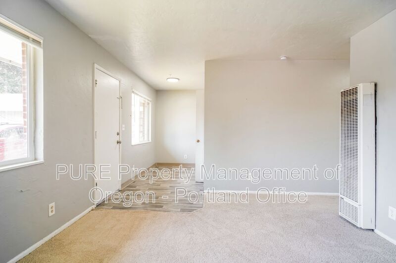 More Photos Of 1049 SE Walnut St, Hillsboro Apartments For Sale