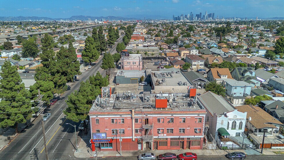 More Photos Of 5734 Broadway, Los Angeles Storefront Retail Residential For Sale