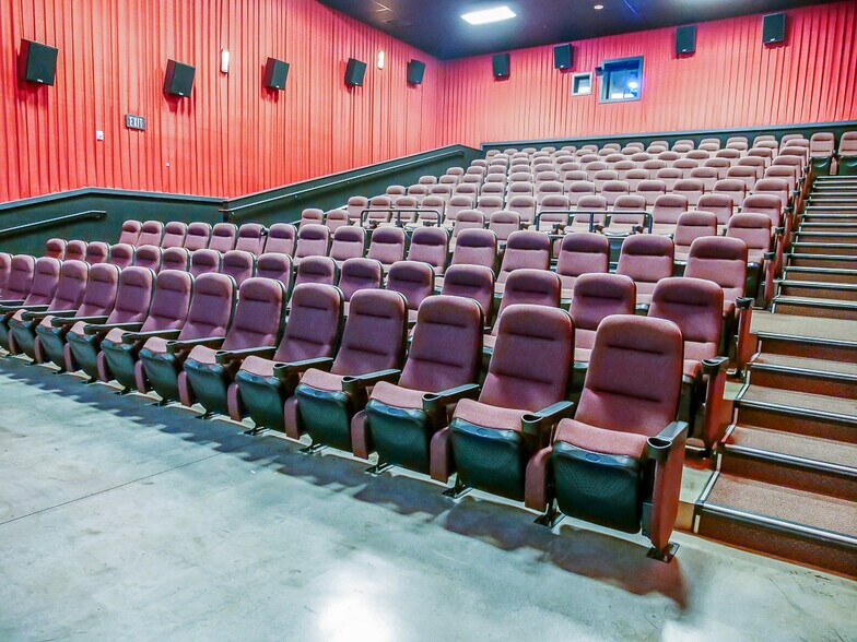 More Photos Of 1101 SW Highway 97, Madras Theater Concert Hall For Sale