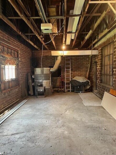 More Photos Of 10143 State Route 9, Hanoverton Light Manufacturing For Sale