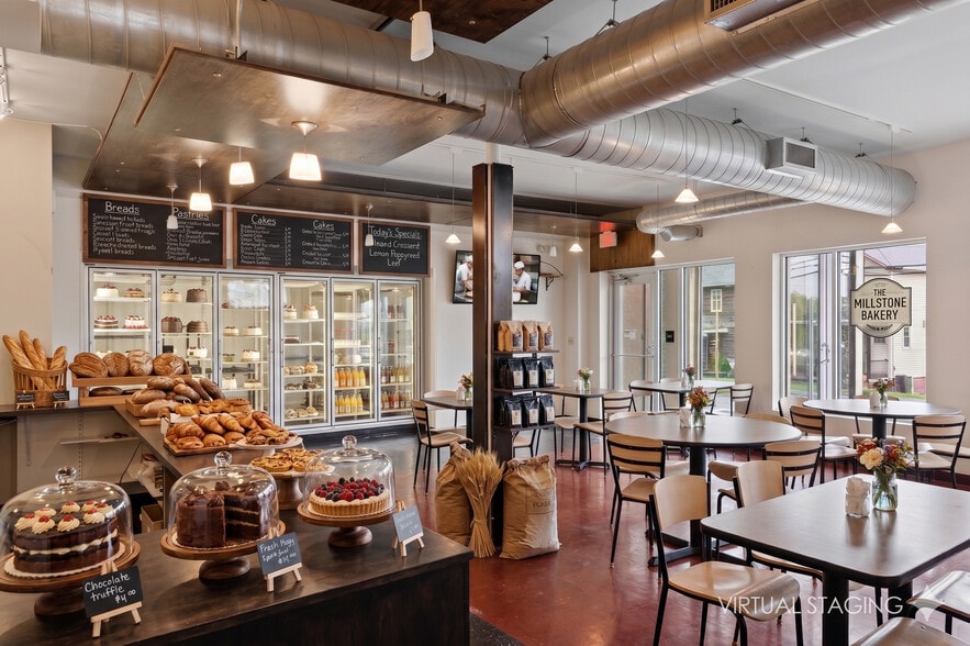 More Photos Of 1017 Highland Ave, Greensburg Restaurant For Sale