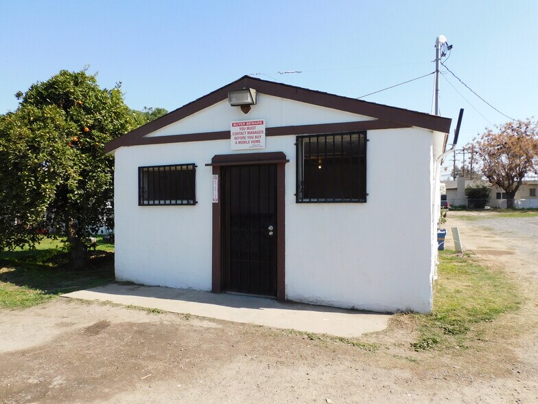 More Photos Of 815-849 S Indiana St, Porterville Manufactured Housing Mobile Home Park For Sale